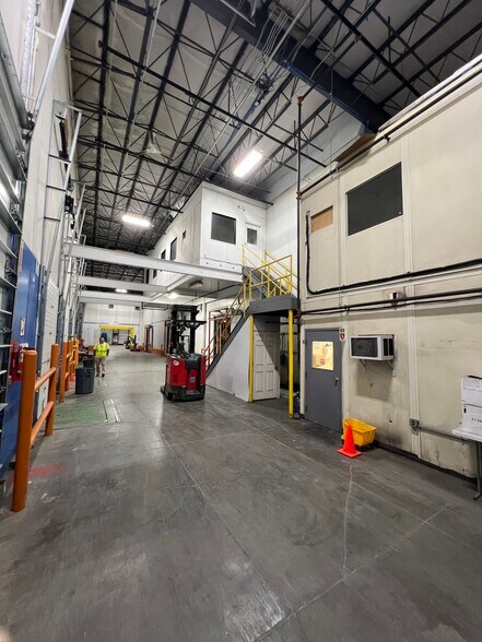 More Photos Of 778 Interstate View Dr, Mount Crawford Refrigeration Cold Storage For Lease