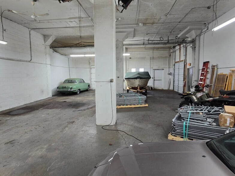 More Photos Of 6375 Furnace Rd, Ontario Warehouse For Lease