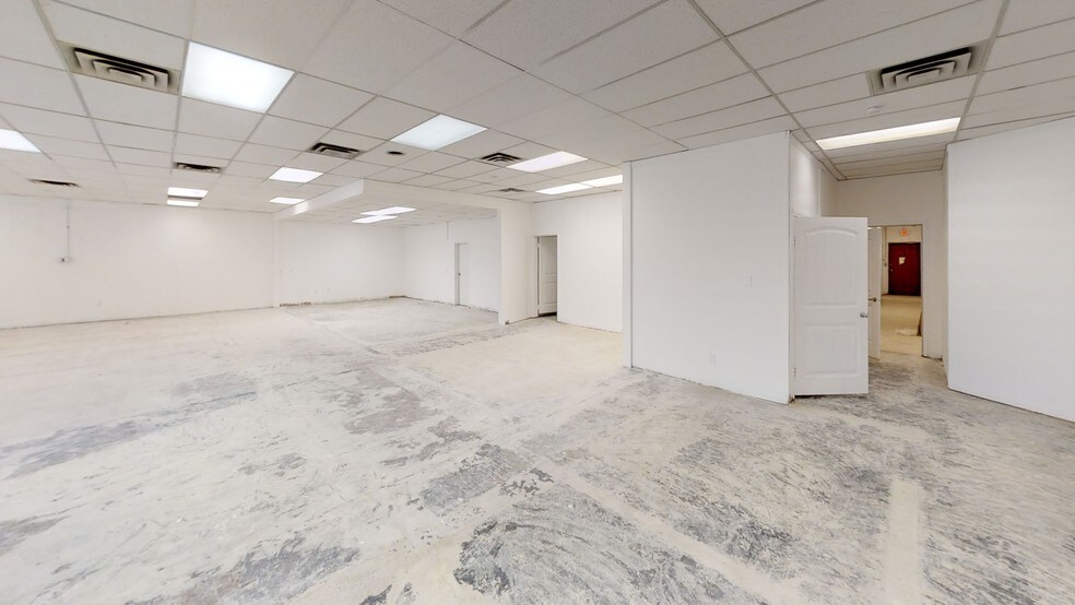 More Photos Of 4914 Broadway Ave, Blackfalds Storefront For Lease