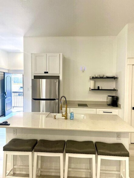 More Photos Of ,  Unknown For Sale