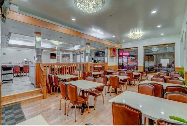 More Photos Of 606 Broadway, San Francisco Storefront Retail Residential For Sale