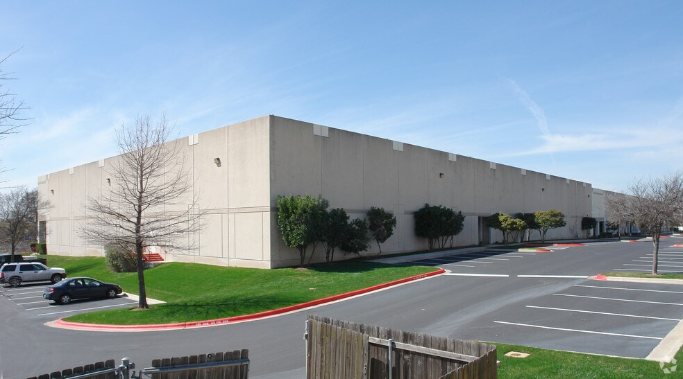 More Photos Of 9715 Burnet Rd, Austin Manufacturing For Lease