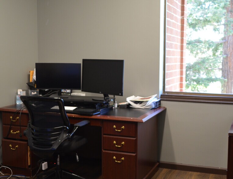 More Photos Of 100 N Wiget Ln, Walnut Creek Medical For Lease