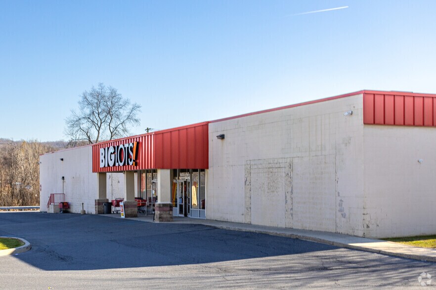 More Photos Of 2300 Lehigh St, Allentown Freestanding For Lease