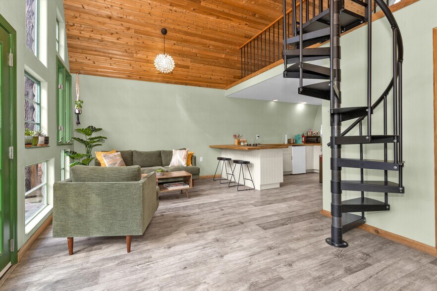 More Photos Of 215 FM 2929 Rd, Huntsville Land For Sale