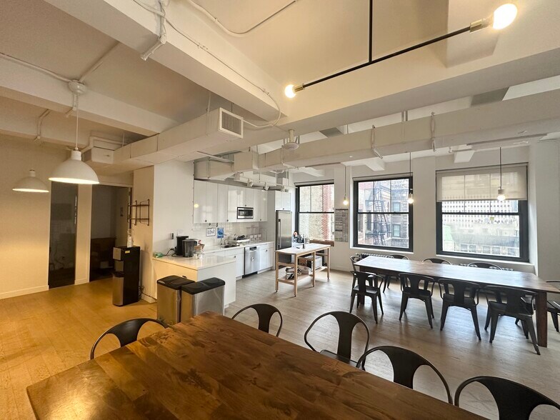 More Photos Of 150 Broadway, New York Office For Lease