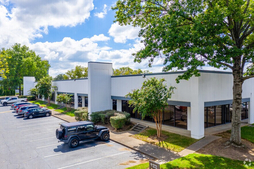 Primary Photo Of 220 Great Circle Rd, Nashville Research And Development For Lease