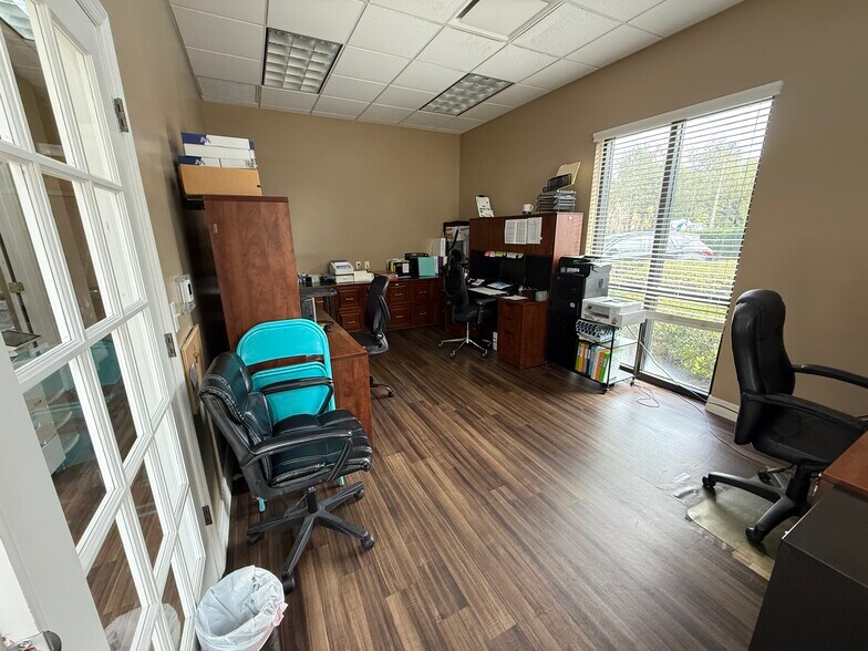 More Photos Of 725 W Granada Blvd, Ormond Beach Medical For Sale