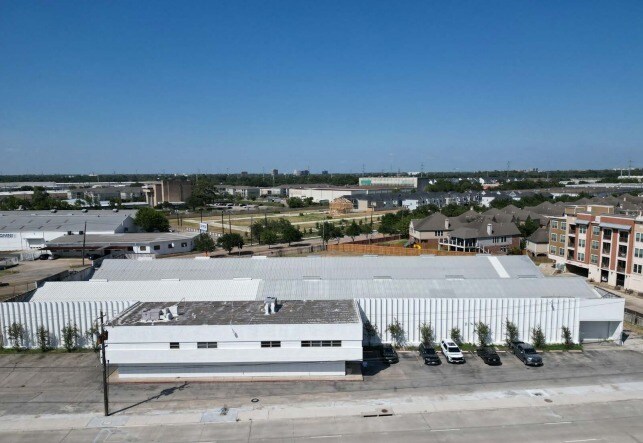 More Photos Of 8600 Hempstead Rd, Houston Warehouse For Lease