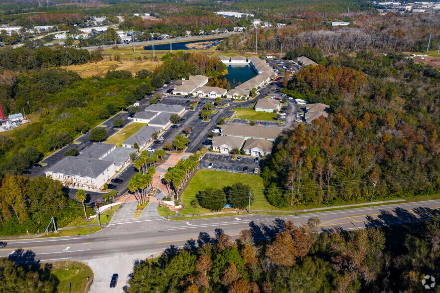 More Photos Of 13035 W Linebaugh Ave, Tampa Office For Lease