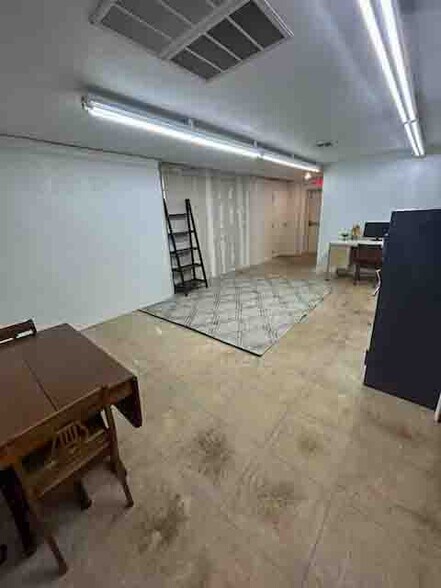 More Photos Of 16776 State Highway 33, Kingfisher Warehouse For Sale