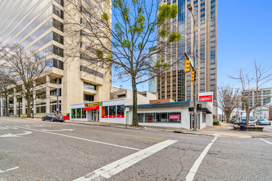 More Photos Of 1905 Park Pl, Birmingham Freestanding For Sale