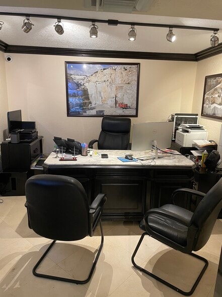 More Photos Of 990 NW 13th Ter, Fort Lauderdale Warehouse For Sale