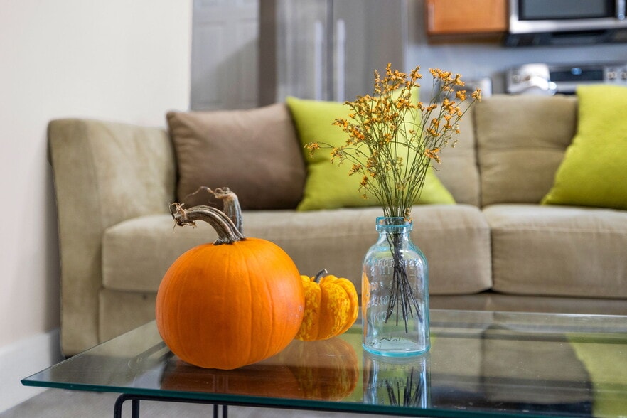 More Photos Of 33 Clinton St, Framingham Apartments For Sale