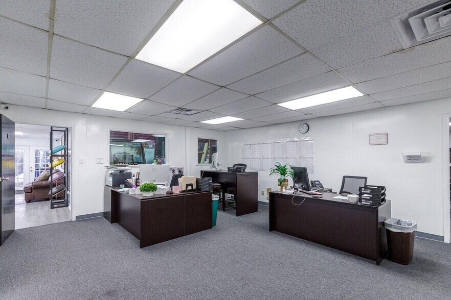 More Photos Of 3701 Apollo Rd, Corpus Christi Warehouse For Sale