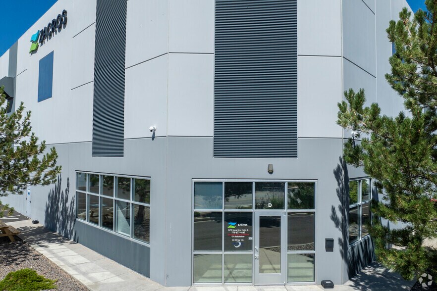More Photos Of 9175 Moya Blvd, Reno Warehouse For Lease