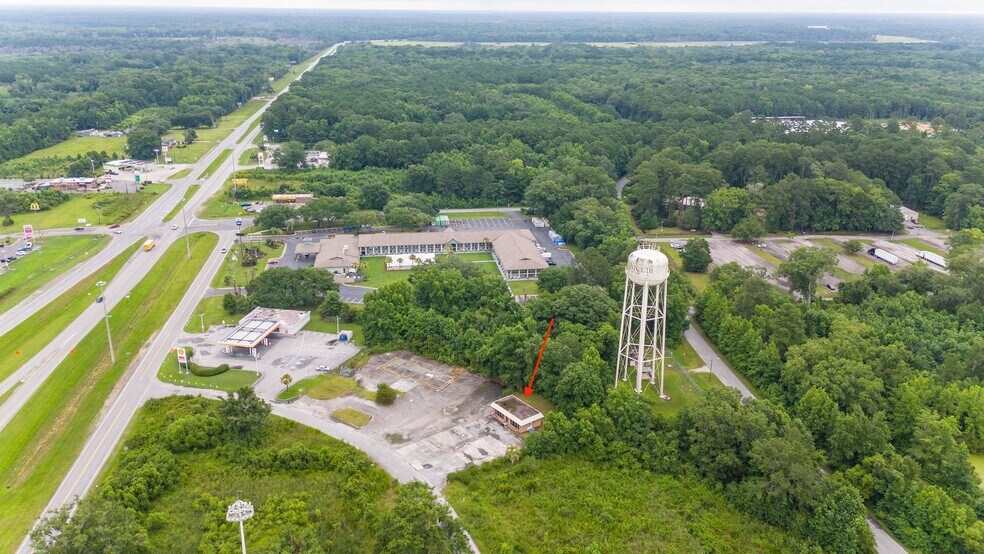 More Photos Of 61 Charles Frazier Cir, Yemassee General Retail For Sale