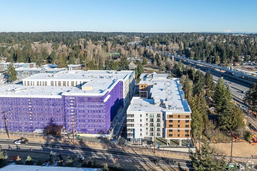 More Photos Of 132 NE 145th St, Shoreline Apartments For Lease