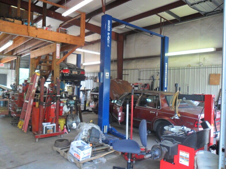 More Photos Of 940 Whitman St, Orangeburg General Retail For Sale