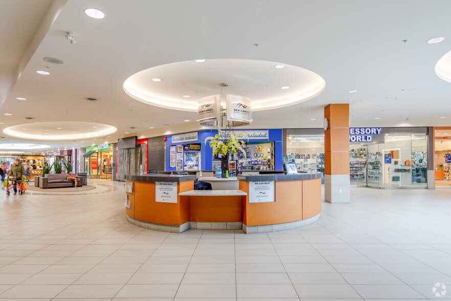 More Photos Of 1601-1715 152 St, Surrey General Retail For Lease