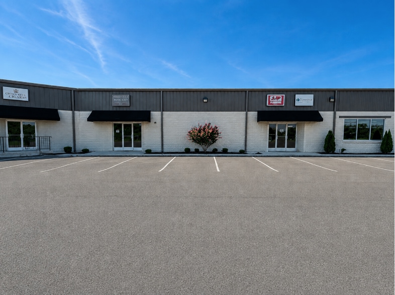 More Photos Of 2969 Armory Dr, Nashville Light Distribution For Lease