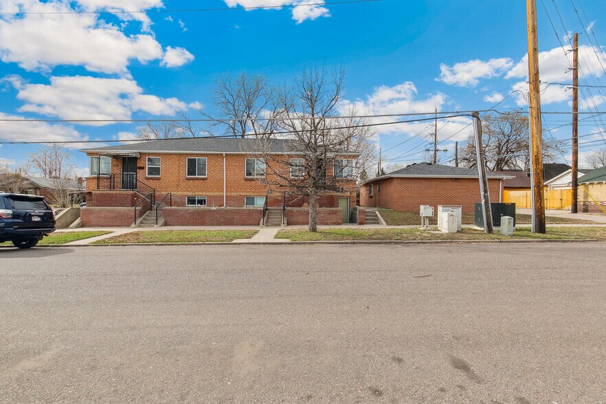More Photos Of 2300 W 39th Ave, Denver Apartments For Sale