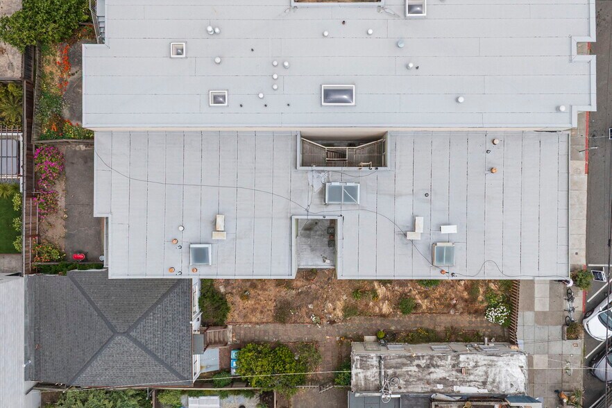 More Photos Of 4532 Irving St, San Francisco Apartments For Sale