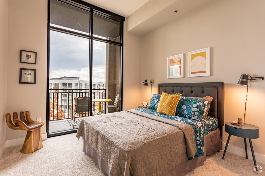 More Photos Of 3478 Lakeside Dr NE, Atlanta Apartments For Lease