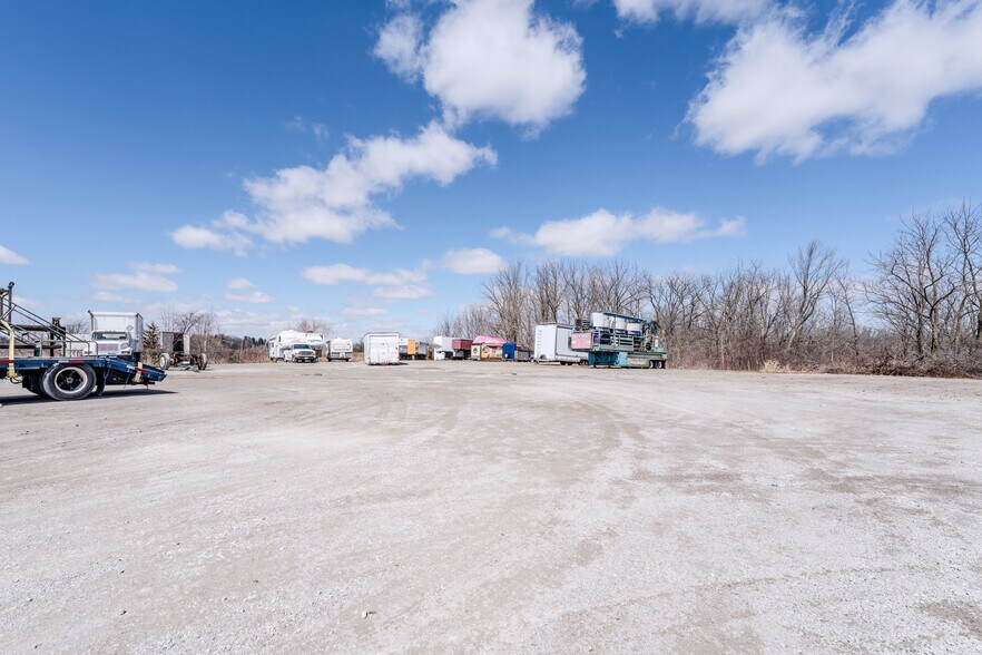 More Photos Of 9 Hawk St, Nanticoke Industrial For Sale