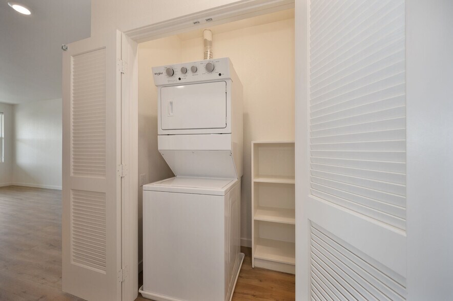 More Photos Of 200 E 31st St, National City Apartments For Sale