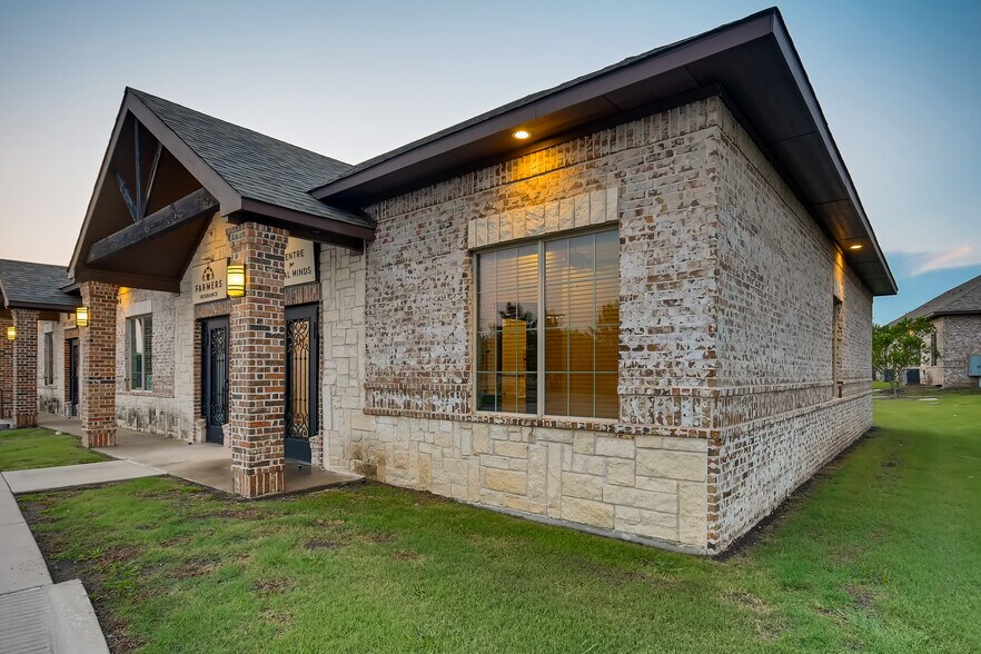 More Photos Of 9300 John Hickman Rd, Frisco Office For Lease