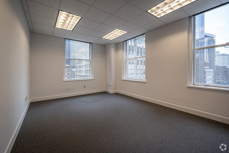 Photo of 9th Floor Ste 953