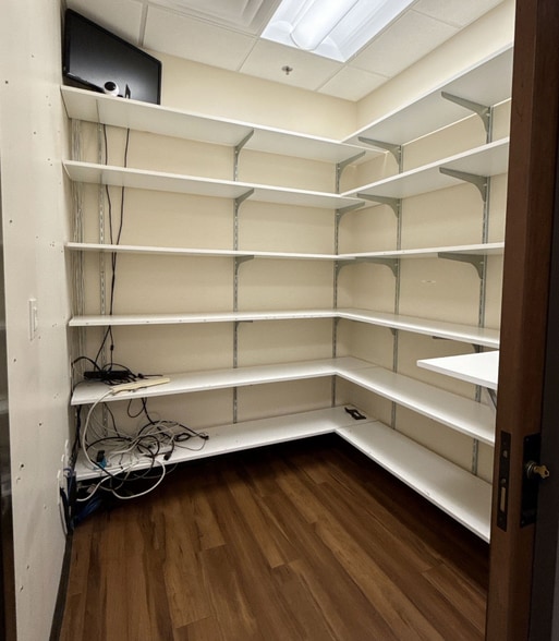 More Photos Of 1314 E Sonterra Blvd, San Antonio Medical For Sale