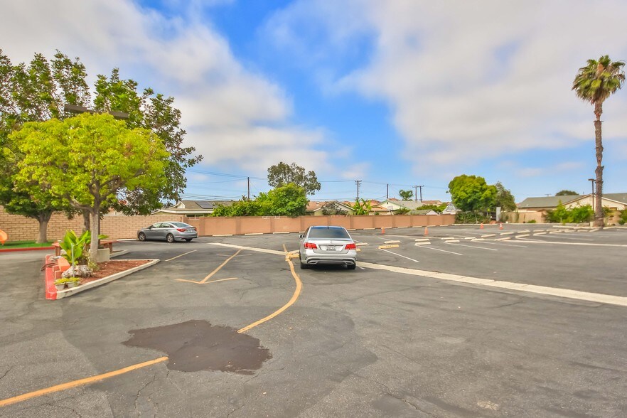 More Photos Of 13522 Goldenwest St, Westminster Religious Facility For Sale