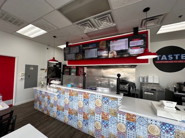 More Photos Of 5105 S Fort Apache Rd, Las Vegas General Retail For Lease