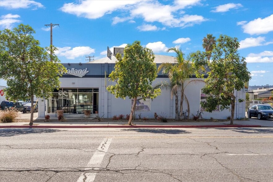 More Photos Of 1380 Industrial Rd, San Carlos Service For Sale
