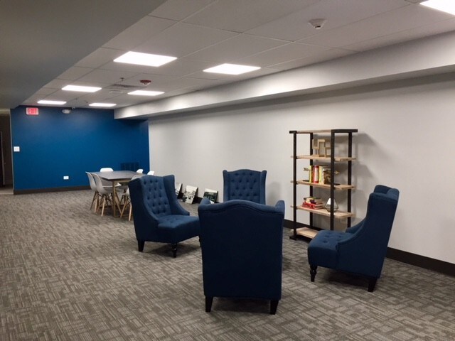 More Photos Of 5117 Main St, Downers Grove Storefront Retail Office For Lease