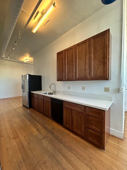 More Photos Of 1629 Telegraph Ave, Oakland Office For Lease
