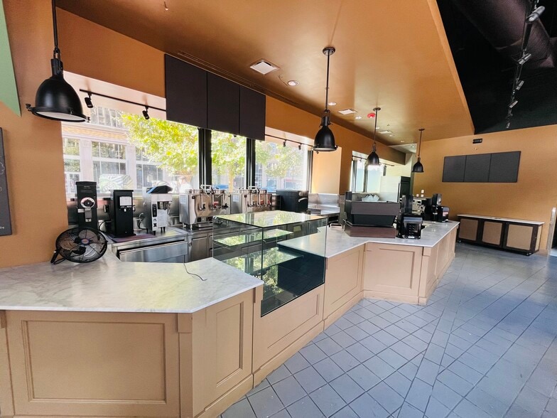 More Photos Of 1615 Broadway, Oakland Loft Creative Space For Sale