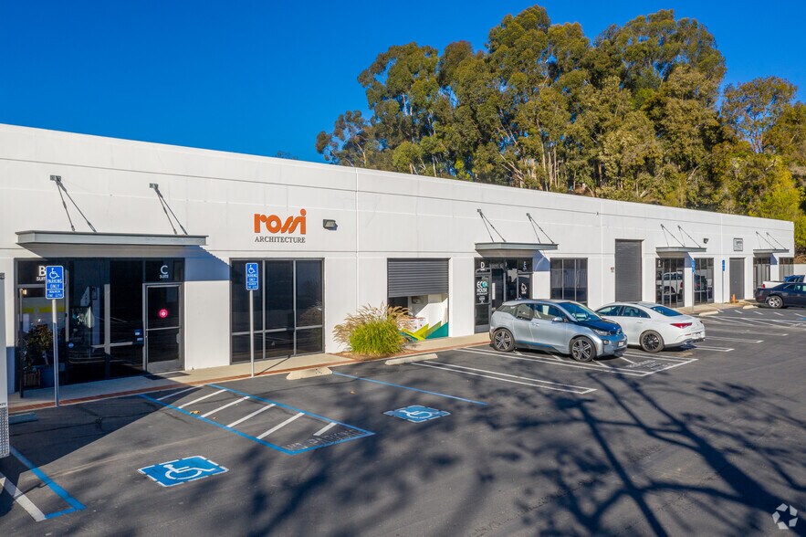 More Photos Of 2620 Financial Ct, San Diego Unknown For Lease