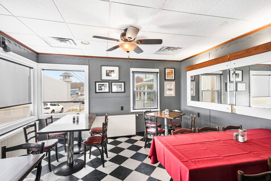 More Photos Of 67 Washington St, Auburn Storefront Retail Residential For Sale