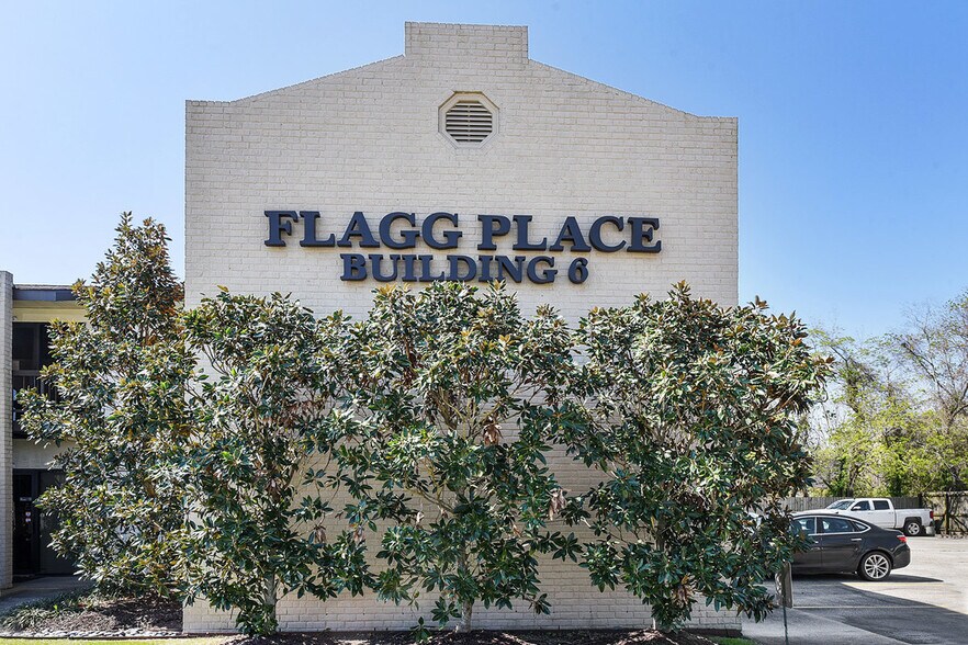 More Photos Of 113 Flagg Pl, Lafayette Medical For Lease