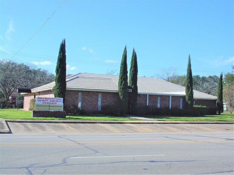 Primary Photo Of 1739 13th St, Hempstead Medical For Sale