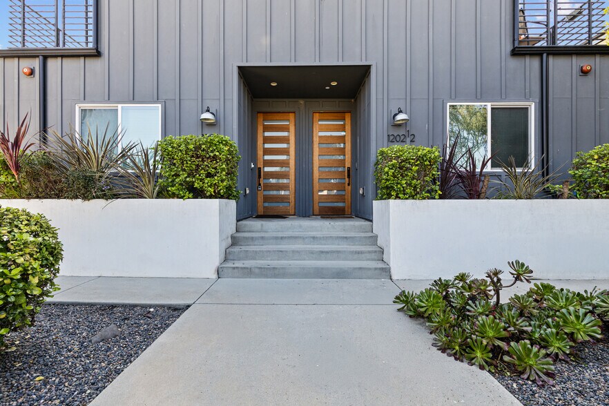 Primary Photo Of 1202 Browning Blvd, Los Angeles Apartments For Sale