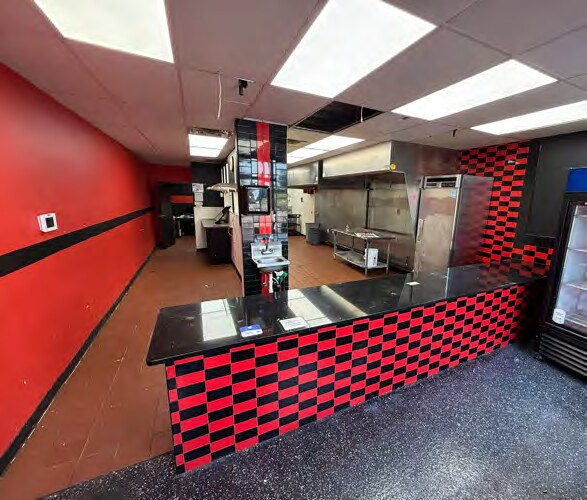 More Photos Of 29950-29970 W 12 Mile Rd, Farmington Hills Storefront Retail Office For Lease