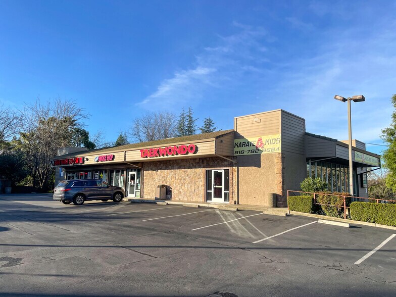 More Photos Of 8066 Sunset Ave, Fair Oaks Storefront Retail Office For Lease