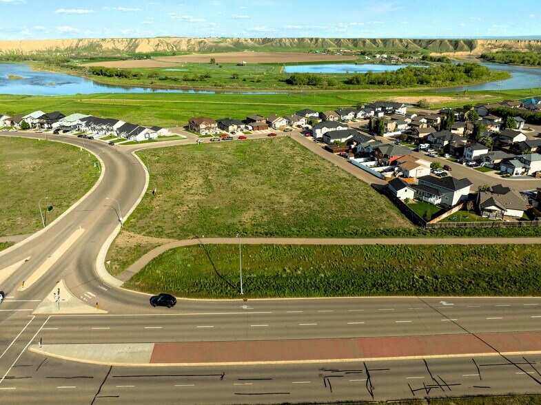 More Photos Of 21 Ranchlands Boulevard Northeast, Medicine Hat Land For Sale