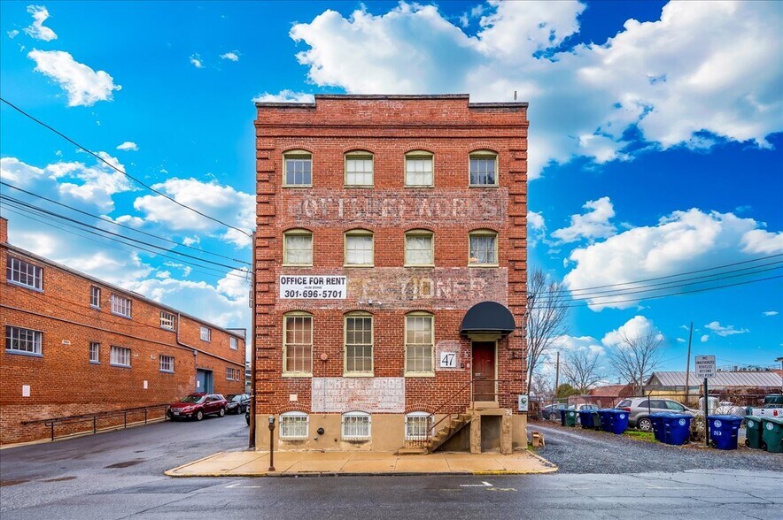 Primary Photo Of 47 E All Saints St, Frederick Loft Creative Space For Sale