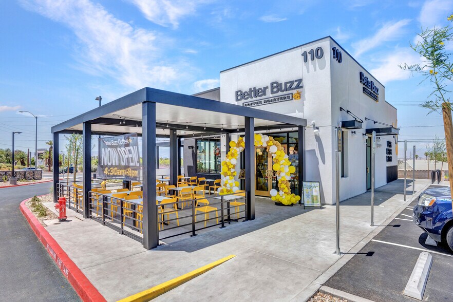 Primary Photo Of NEC E Lake Mead Pky and N Water St, Henderson Fast Food For Sale