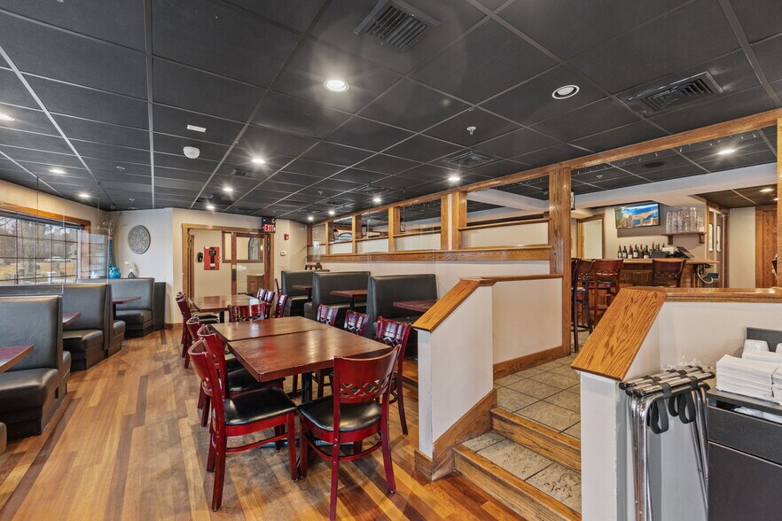 More Photos Of 275 N Main St, West Bridgewater Restaurant For Sale